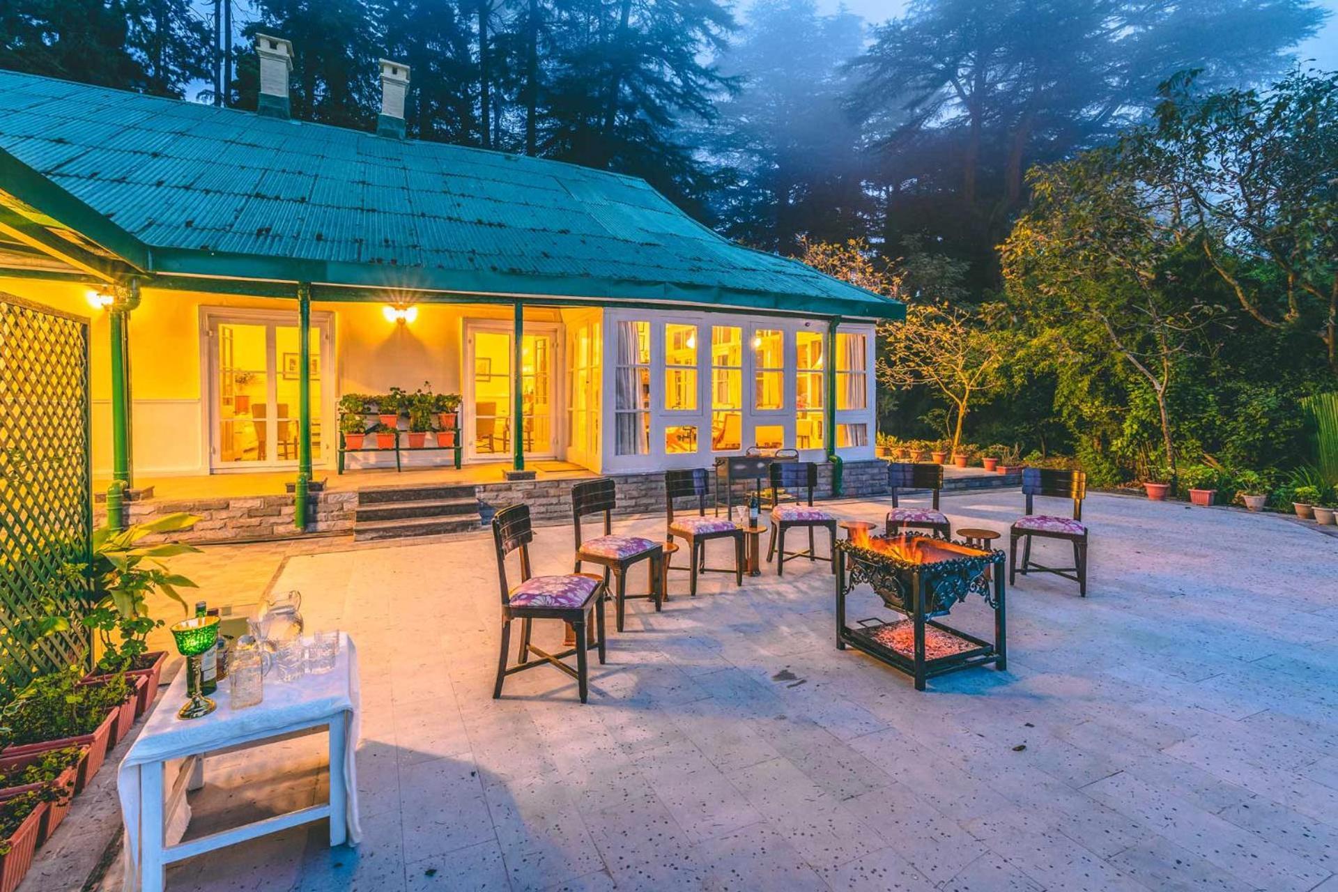 Stayvista At Rose Cottage - Bonfire & Scenic View Шимла Экстерьер фото